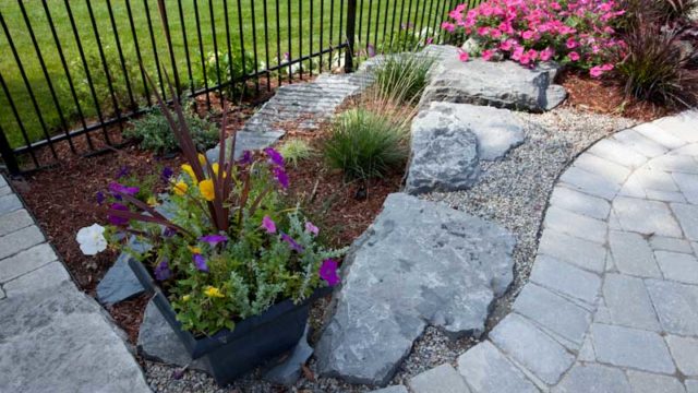 The Benefits of Planters to your Landscape